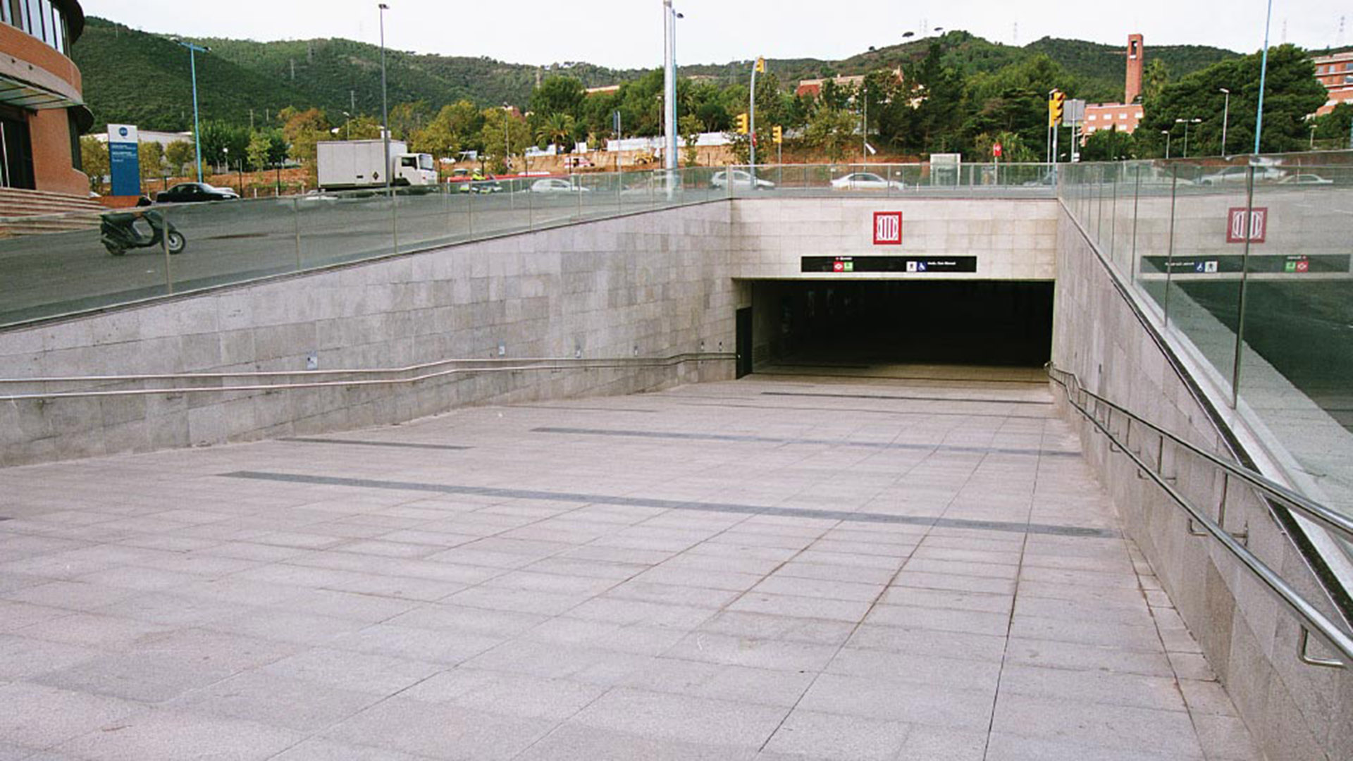 ​Estação de Metro de Mundet